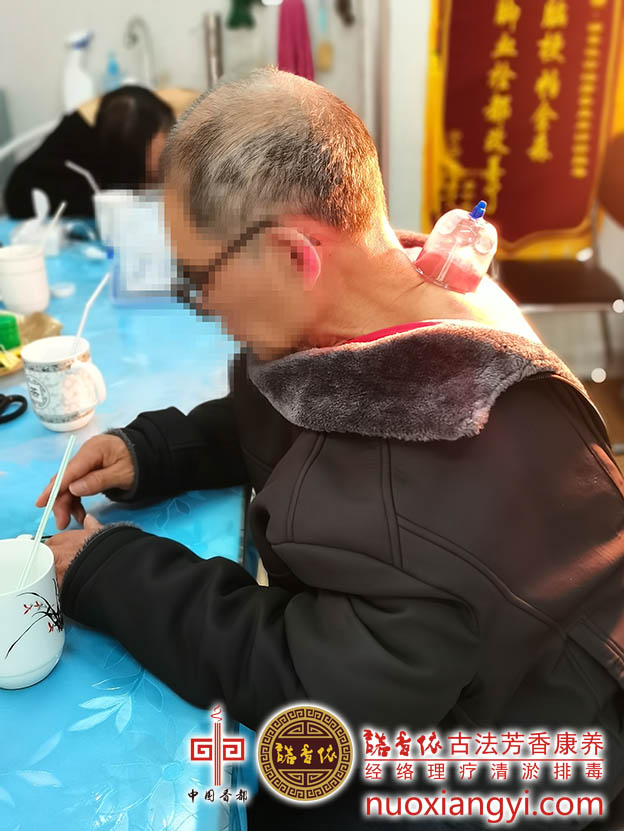 中医养生理疗拔罐五行与五脏淋巴排毒现场体验感.jpg